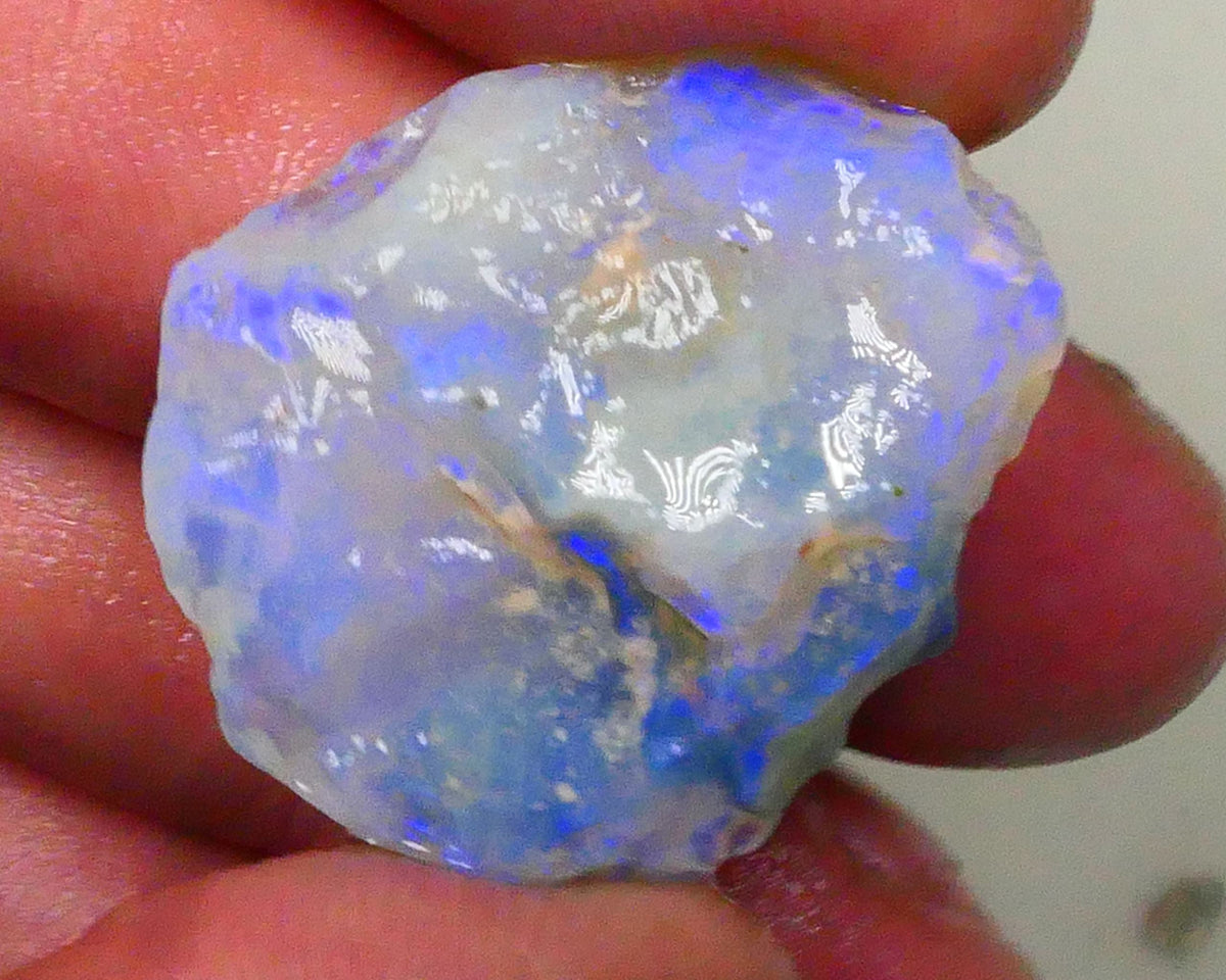 Large Dark Base Crystal knobby opal rough 33.00cts Lightning ridge Blues visible 360 to cut 28x25x10mm  Lot B4-A583