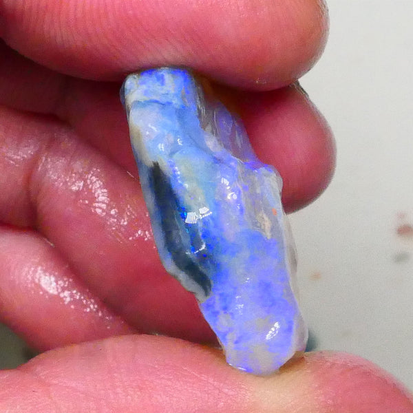 Large Dark Base Crystal knobby opal rough 33.00cts Lightning ridge Blues visible 360 to cut 28x25x10mm  Lot B4-A583