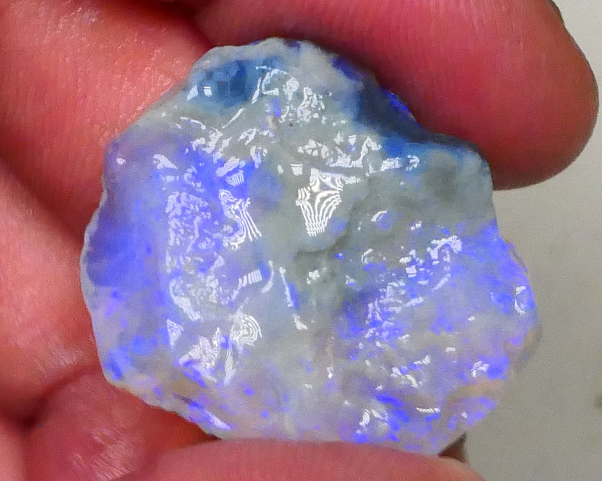 Large Dark Base Crystal knobby opal rough 33.00cts Lightning ridge Blues visible 360 to cut 28x25x10mm  Lot B4-A583