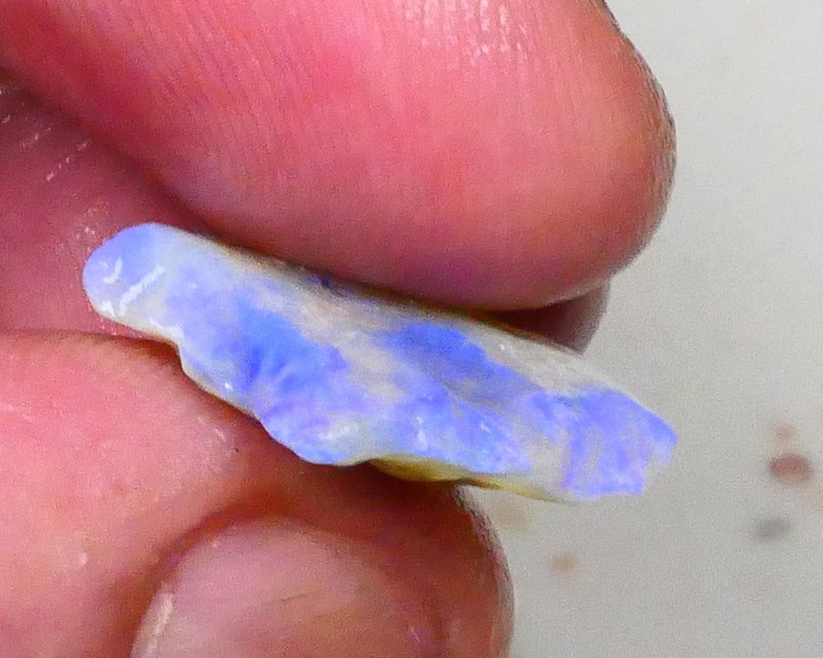 Lightning Ridge Crystal Seam opal 11.00cts 360 visible blues in Milky colour bar 19x19x5mm Lot B4-A582