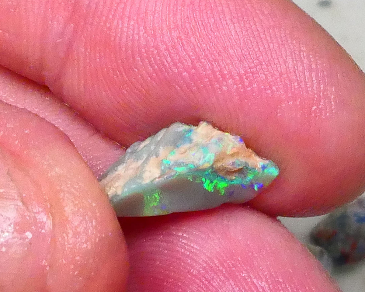Lightning Ridge Dark Base Seam opal rough 2.90cts Bright Greens & blues expose to chase & Polish 16x8x7mm Lot B4-A579