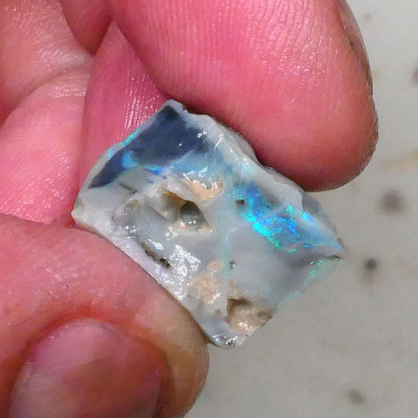Aqua/Teal/Green/Blue on Dark seam opal rough 17.00cts Bar shows on 2 sides & through top skin but what's inside ? Lightning Ridge cutters Gamble  16x13x11mm Lot B4-A578