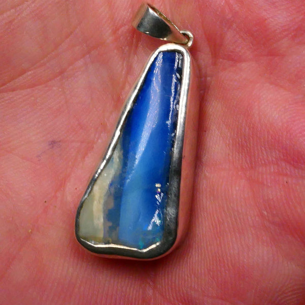 USED !! SETTING FRACTURES ! 39.00cts Total Weight. Sterling Silver custom setting Winton boulder opal Gemstone some bits fires 30x14x7mm   Lot B4-A597