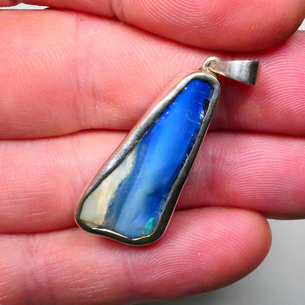 USED !! SETTING FRACTURES ! 39.00cts Total Weight. Sterling Silver custom setting Winton boulder opal Gemstone some bits fires 30x14x7mm   Lot B4-A597