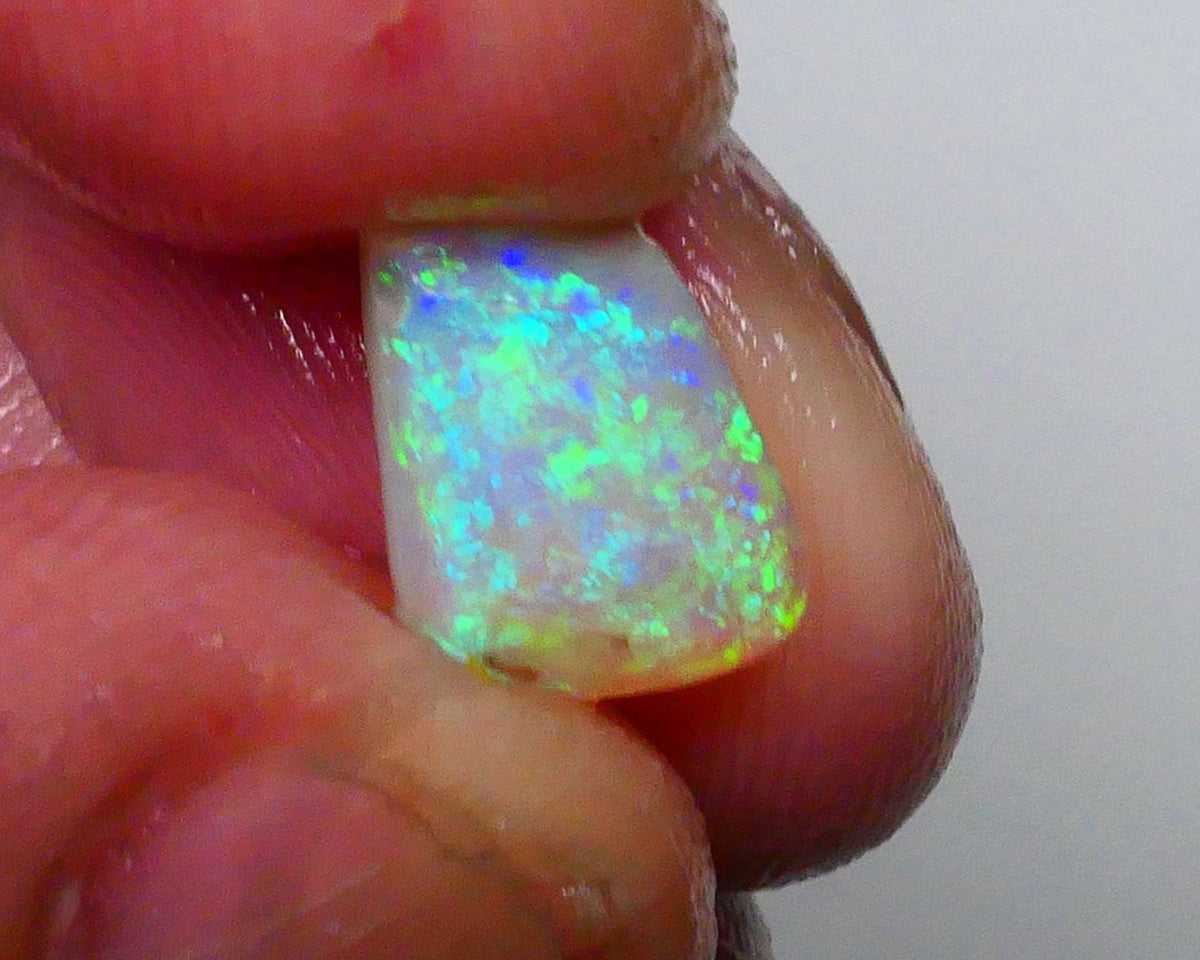 Ultra Bright DEAL GEM 2FACE Gem quality Crystal opal Lighting Ridge Opal Rub 2.60.cts Floral Confetti to one face & Broad flash to other see video 10x7x4 Lot B4-A594