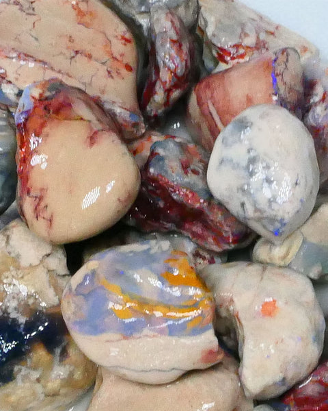 Knobby & Seam opal formations rough 400.00cts Potch with bits of colours here & there not for cutters 26mm to 5mm  Lot B4-A589