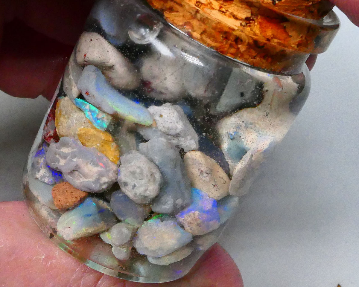 Lightning Ridge Dark Base knobby Fossil Seam rough 140.00cts Potch & Colours/Multicolours 17mm to chip size   Lot B4-A586
