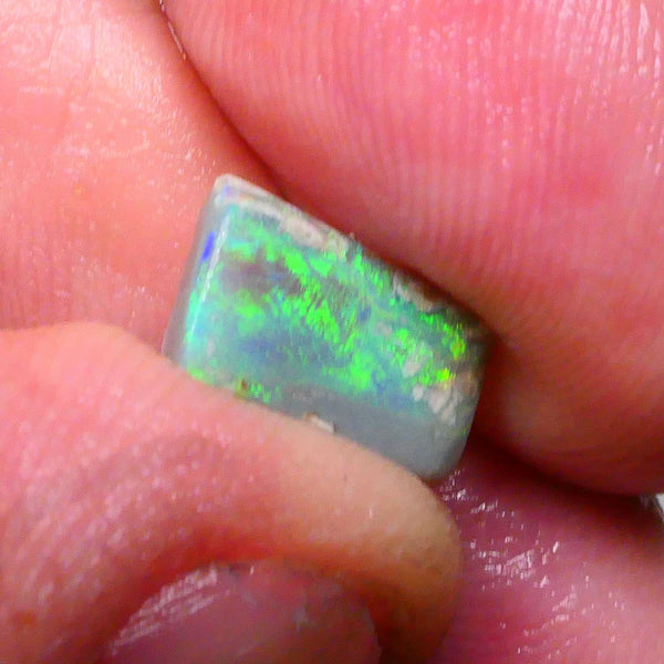 DEAL WOOD FOSSIL RUB Lightning Ridge opal 1.50cts Bright vibrant Green dominant colours gorgeous pattern to face small ring stone here 11x7x2mm  Lot B4-A601