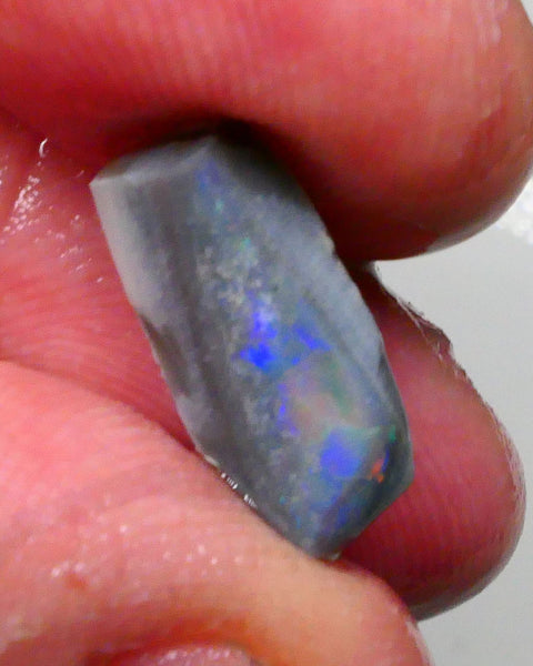 DEAL REDS PINKS !!! Little bit of mini Sized flagstone pattern / 4.00cts Lightning Ridge opal rub 17x7x4mm  Lot B4-A602