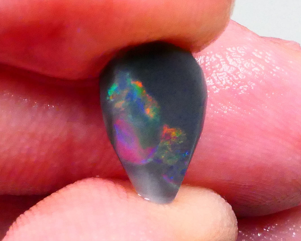 DEAL REDS/ORANGES/PINKS/VIOLET!!!!! Lightning Ridge Red on Black baby !!! Rub 1.60cts 14x7x3mm Lot B4-A604