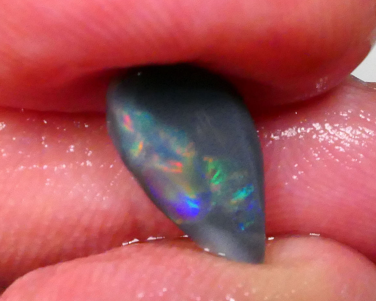 DEAL REDS/ORANGES/PINKS/VIOLET!!!!! Lightning Ridge Red on Black baby !!! Rub 1.60cts 14x7x3mm Lot B4-A604