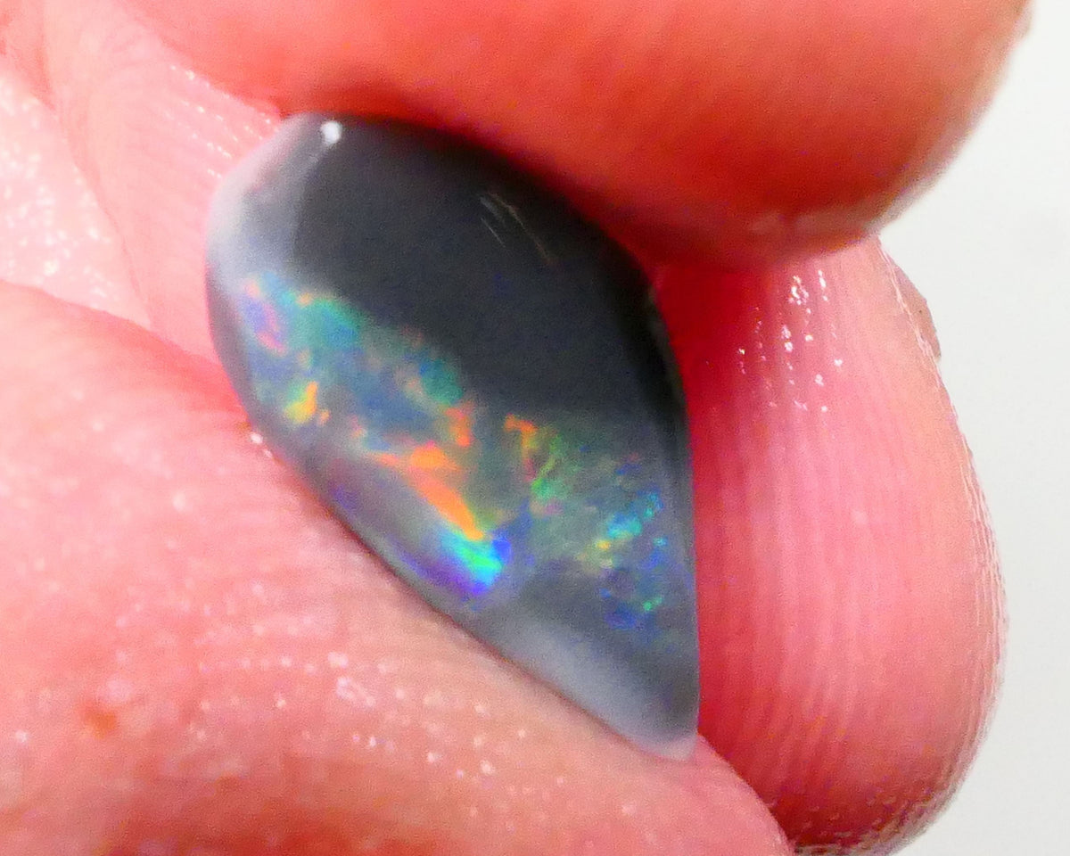 DEAL REDS/ORANGES/PINKS/VIOLET!!!!! Lightning Ridge Red on Black baby !!! Rub 1.60cts 14x7x3mm Lot B4-A604
