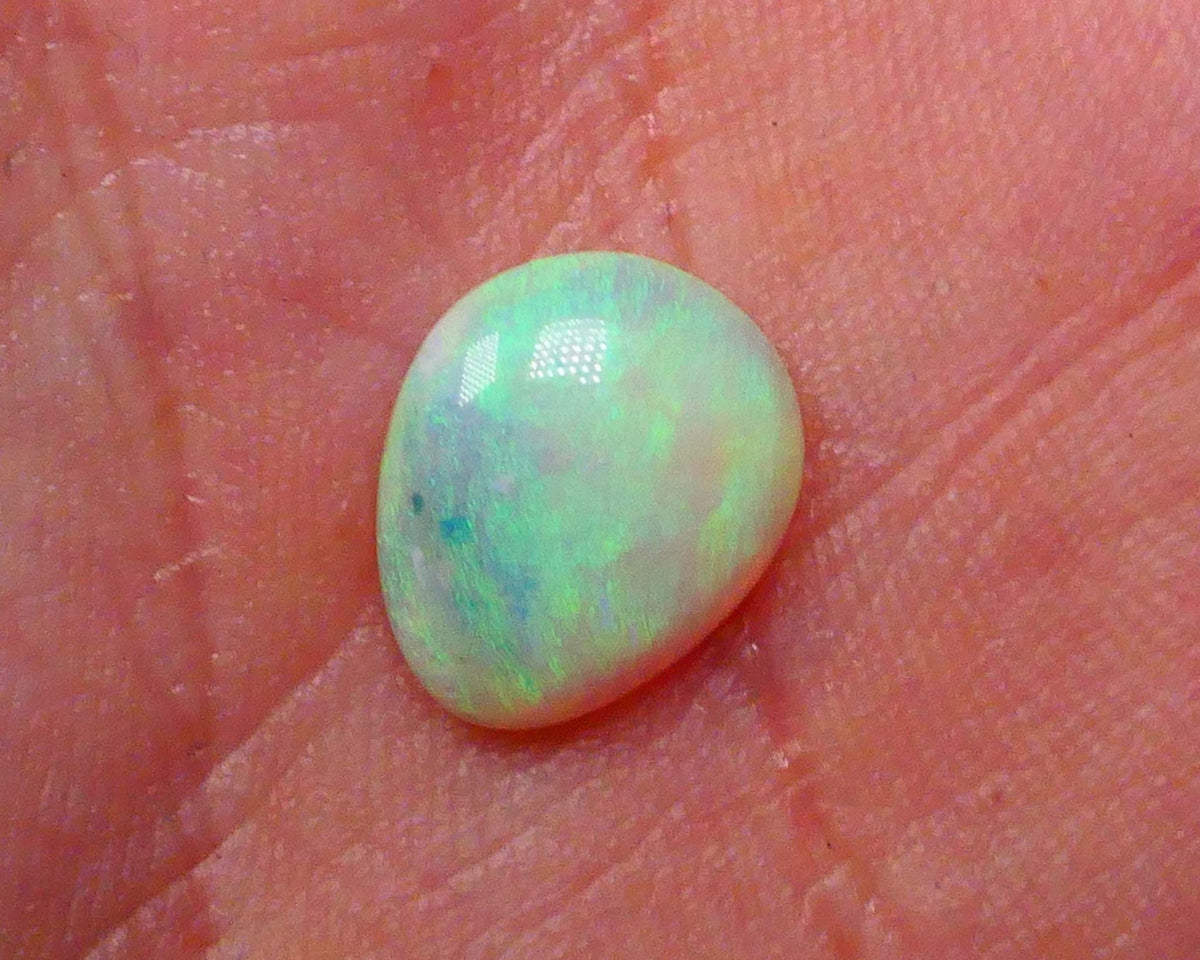 Jewellery Quality Solid Lighting Ridge Crystal opal Gemstone 1.80cts Low-medium dome Perfect Ring stone Stunning Bright Multicolours loaded !!! Video & photos does no justice to this 11x9x2mm Ready to set Lot B4-A636