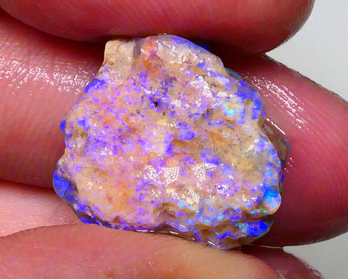 Ultra Brightness and Vibrancy Lighting Ridge Untouched knobby Gem 18.00cts Loaded with Purples & blues 19x18x12mm Just Lights up  Lot B4-A632