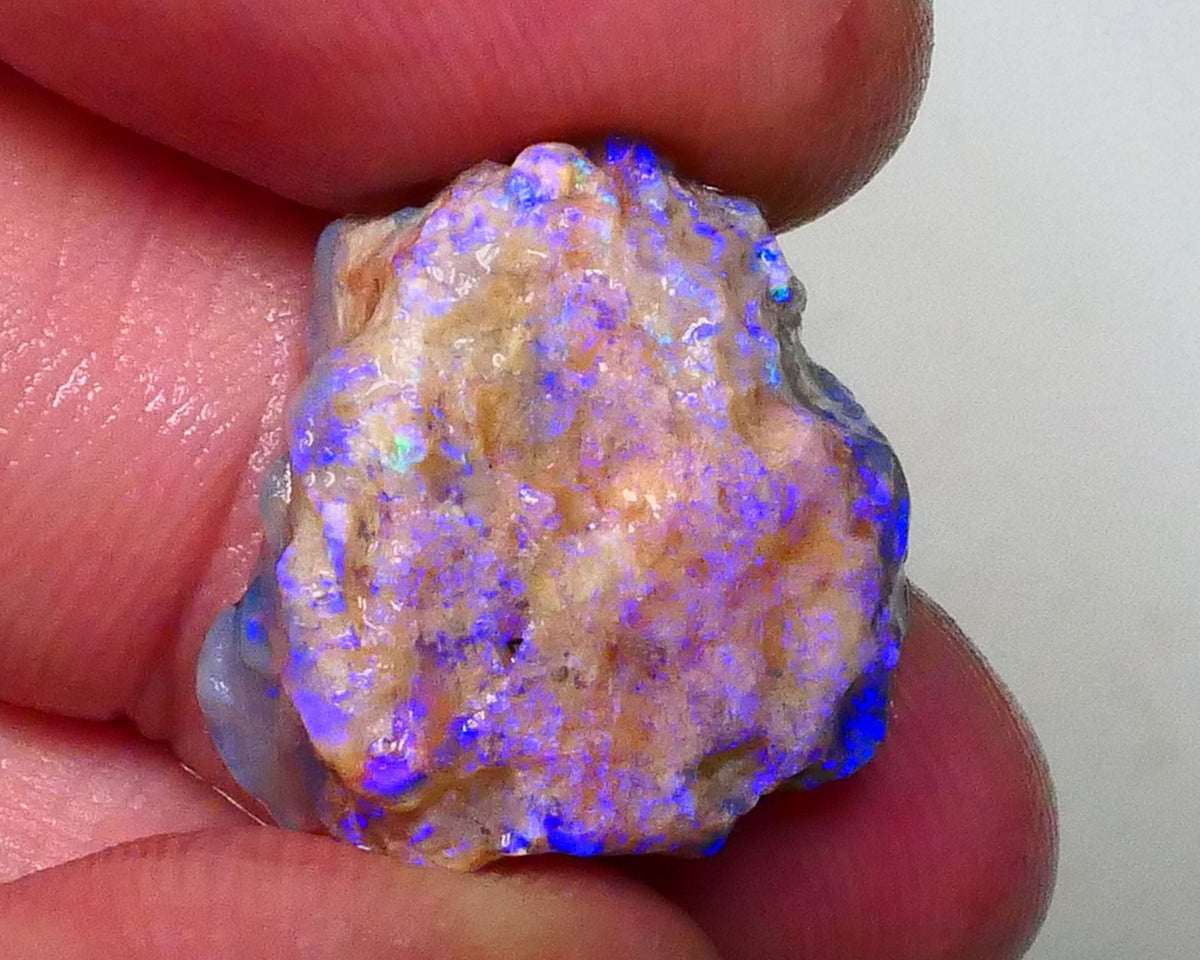Ultra Brightness and Vibrancy Lighting Ridge Untouched knobby Gem 18.00cts Loaded with Purples & blues 19x18x12mm Just Lights up  Lot B4-A632