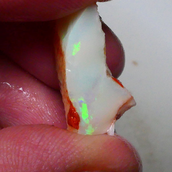 Bright Green Dominant Multifires Light Grey base Seam opal to cut 15.75cts Coober Pedy Material 23x15x11mm   Lot B4-A625