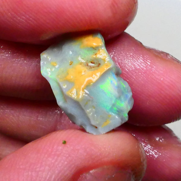 Bright Stunning Multicolours Bar & skin visible 5.00cts Lightning Ridge Seam opal to cut 17x11x5mm    Lot B4-A655