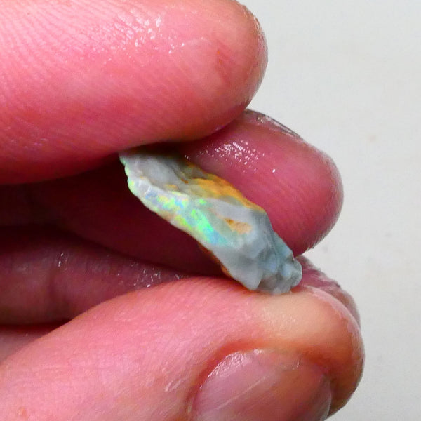 Bright Stunning Multicolours Bar & skin visible 5.00cts Lightning Ridge Seam opal to cut 17x11x5mm    Lot B4-A655