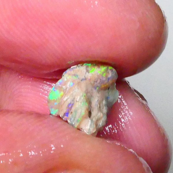 Little Gemmy knobby opal formation rough 2.00cts Lighting Ridge Material suit collection or carving? maybe gamble for a pointer ? 9x9x6mm  Lot B4-A667
