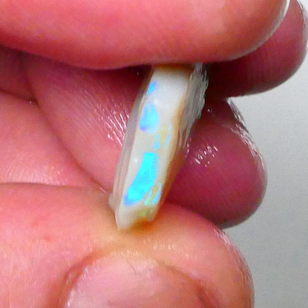 Bright turquoise dominant fires 10.20cts Lightning Ridge Grey base Seam opal rough to gamble 19x17x5mm Lot B4-A675