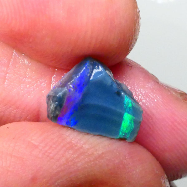Blue green Vertical bars on showing on exposed face 2.30cts Lightning Ridge Dark base rough to cut & polish 12x9x3mm Lot B4-A717