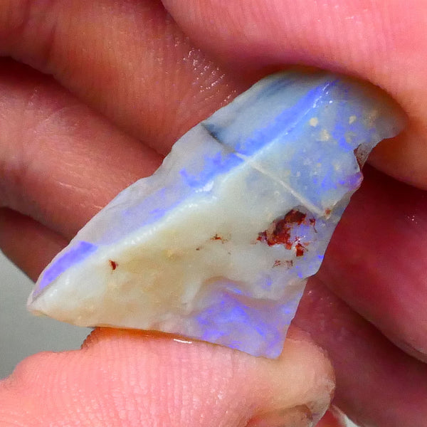 Dark Crystal Seam opal rough to cut 12.75cts Blue bar with 360 & Top & bottom skin visibility should give a full face :) 24x15x6mm  Lot B4-A706