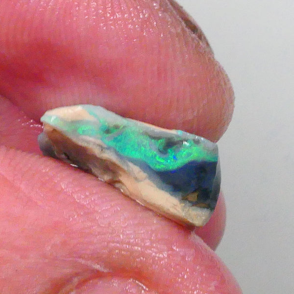 Green dominant fires on this Black/Dark Seam opal rough 10.15cts Lightning Ridge Material to cut 21x15x5mm Lot B4-A742