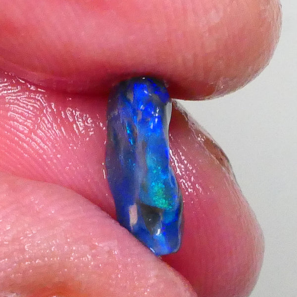 Gorgeous Bright Royal Blues & some Greens in the bar on this Black Crystal opal rough 2.10cts Lightning Ridge material to cut note the small size 12x8x3mm Lot B4-A738