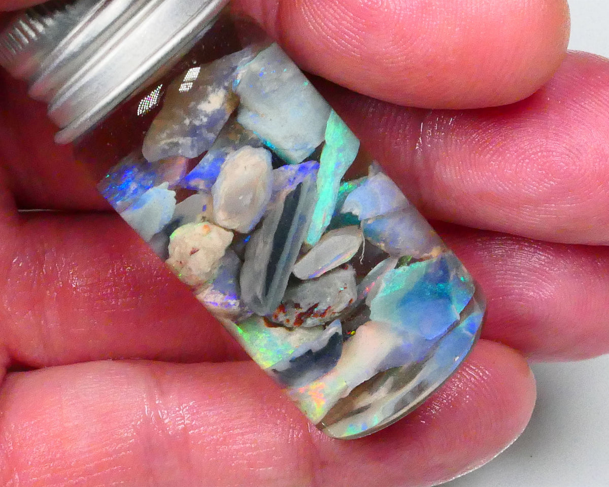Bid-4.com Bid for Australian opal £1 No Reserve Auctions Details to come Lot B4-A849