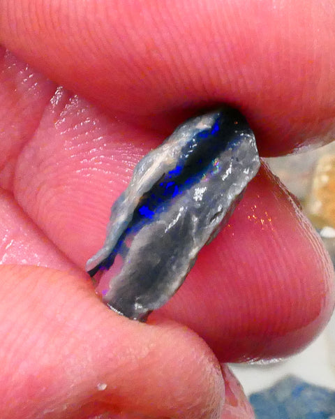 Bid-4.com Bid for Australian opal raw/rough/rubbed/polished £1 No Reserve Auctions Details to come Lot B4-A879