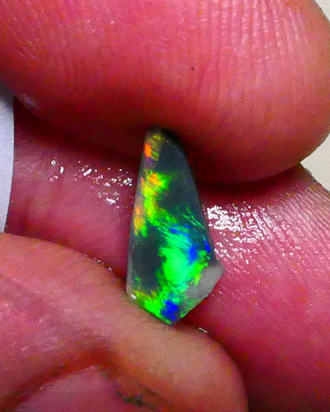 Bid-4.com Bid for Australian opal raw/rough/rubbed/polished £1 No Reserve Auctions Details to come Lot B4-A896