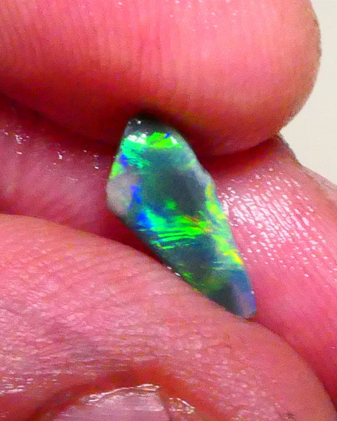 Bid-4.com Bid for Australian opal raw/rough/rubbed/polished £1 No Reserve Auctions Details to come Lot B4-A896