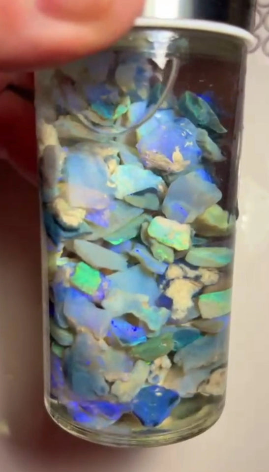 Bid-4.com Bid for Australian opal £1 No Reserve Auctions Details to come Lot B4-A809
