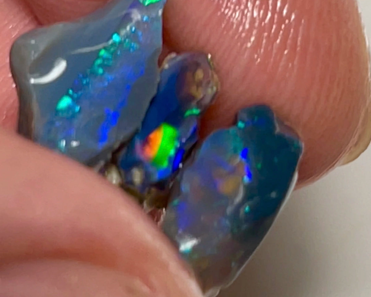 Lightning Ridge Black opal small Cutters rough 10.75cts Bright Greens & Blues 16x10x2mm to 12x8x2mm  Lot B4-A121