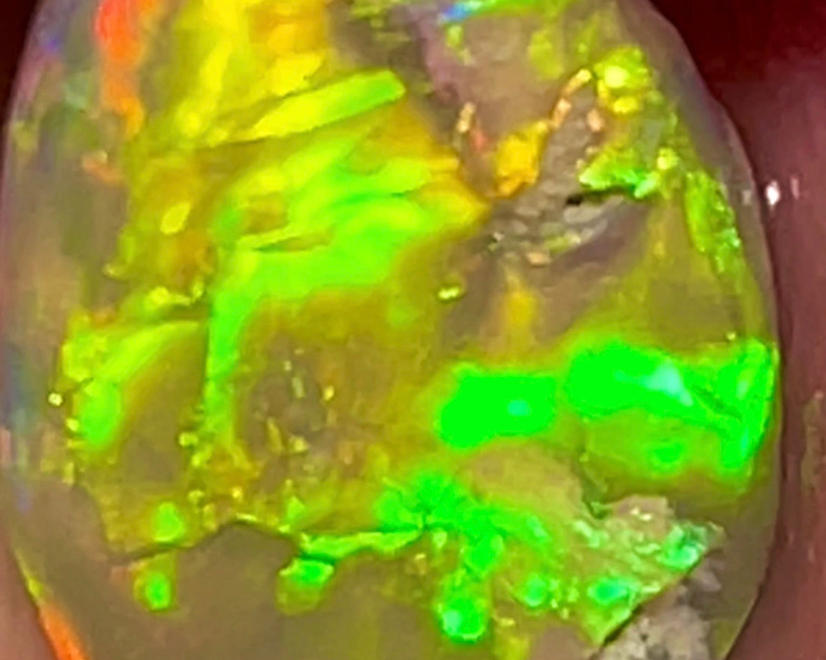 Lightning Ridge Rub 2.65cts  16.00x 11.00x 2.00mm Bid for Australian opal raw/rough/rubbed/polished £1 No Reserve Auctions Details to come Lot B4-A884