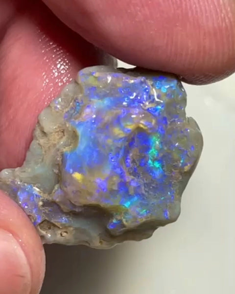 Bid-4.com Bid for Australian opal £1 No Reserve Auction Lightning Ridge 22.75cts 30x21x9 mm Lot B4-A821
