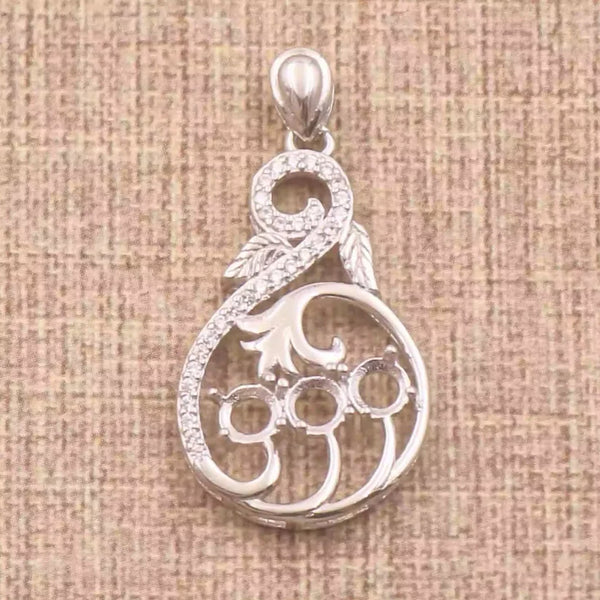 Miners Bench® Opal Friendly Prong / Claw Setting Sterling Silver 925 Pendant Setting for 3 x Round 4mm main stones part set with Cubic Zirconia SETP500-4mmx3  Lot B4-A137